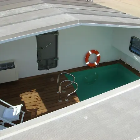 Droomboot Bed & Breakfast