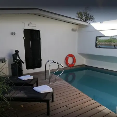 Droomboot Bed & Breakfast